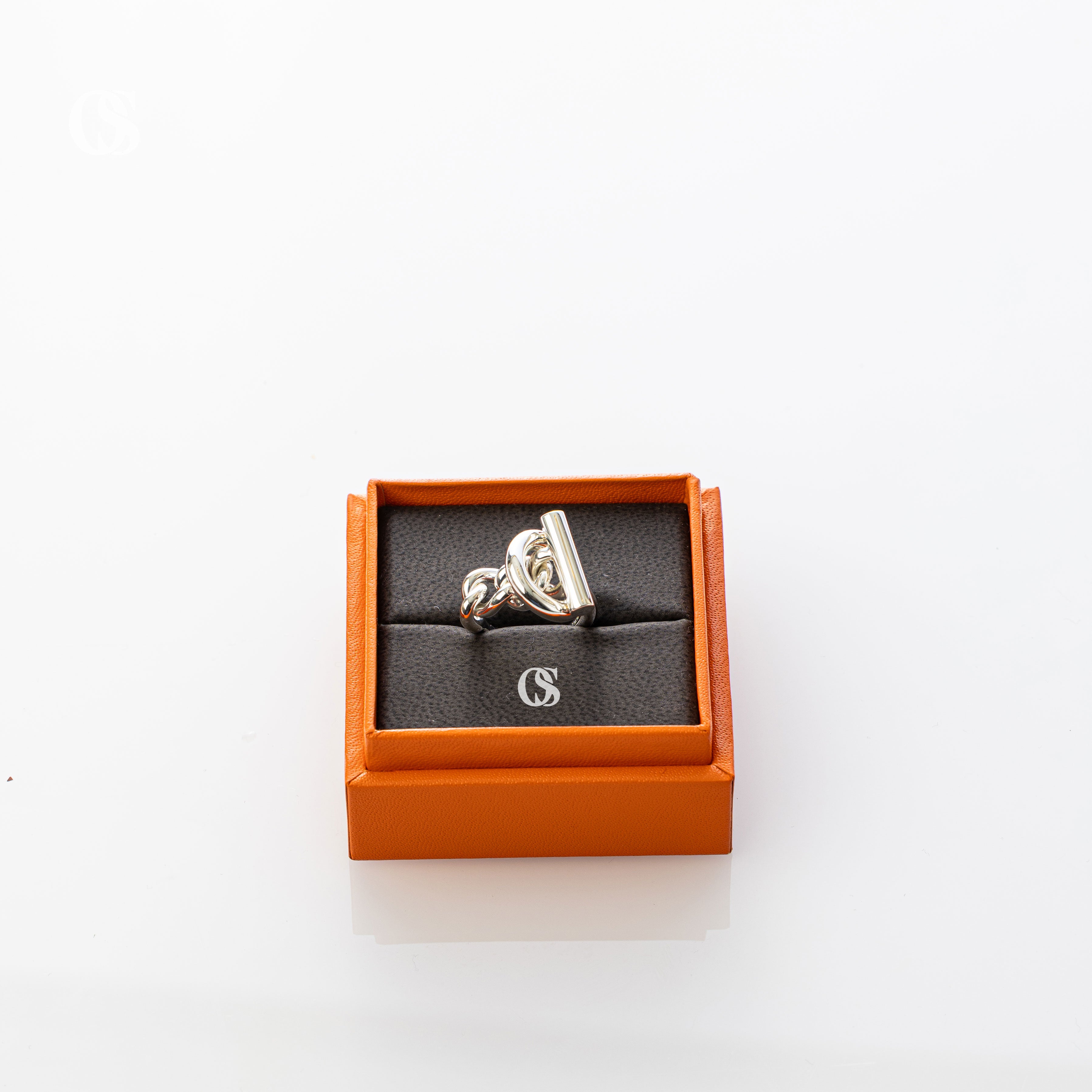 Hermes ceoisettee ring