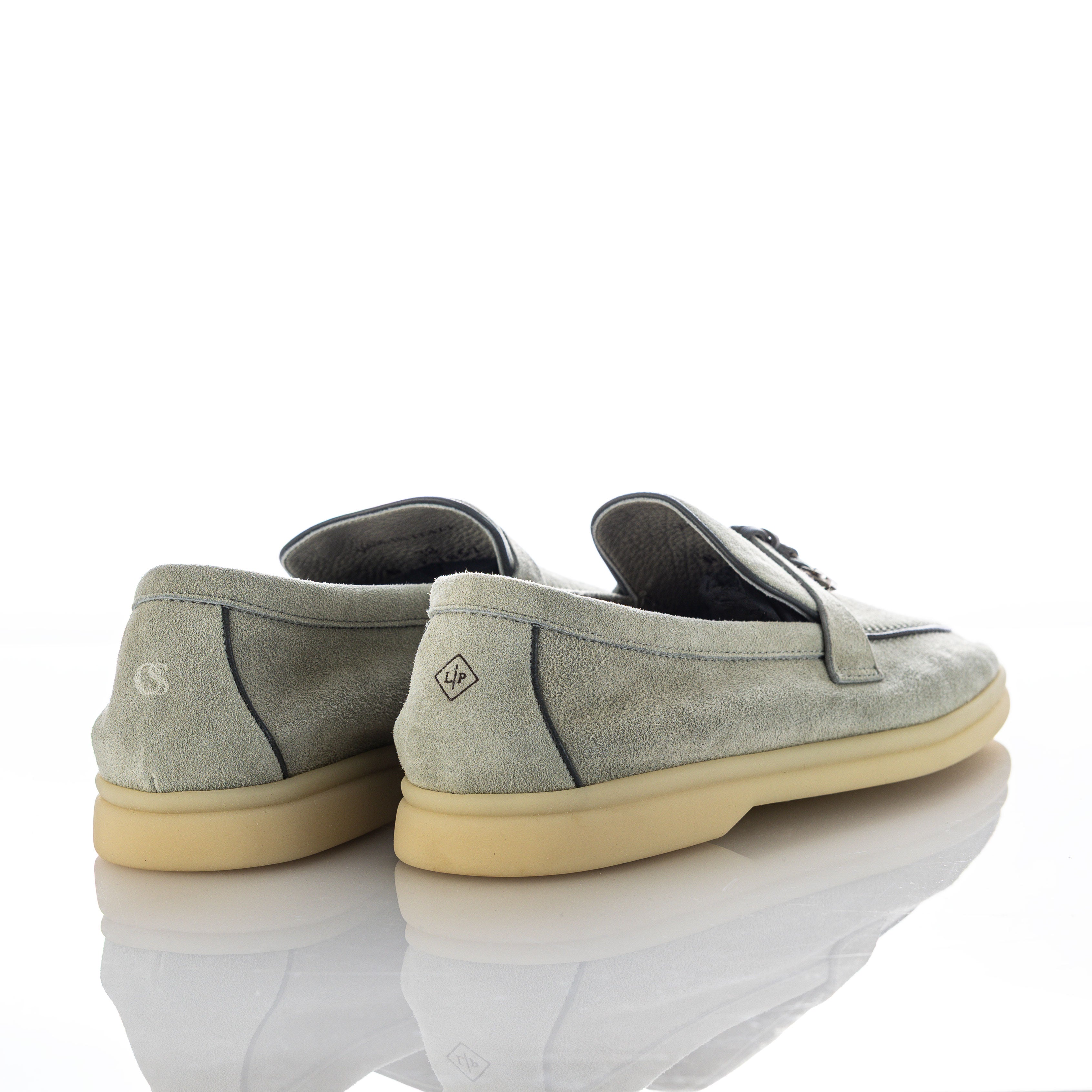 Loro piana summer charm walk