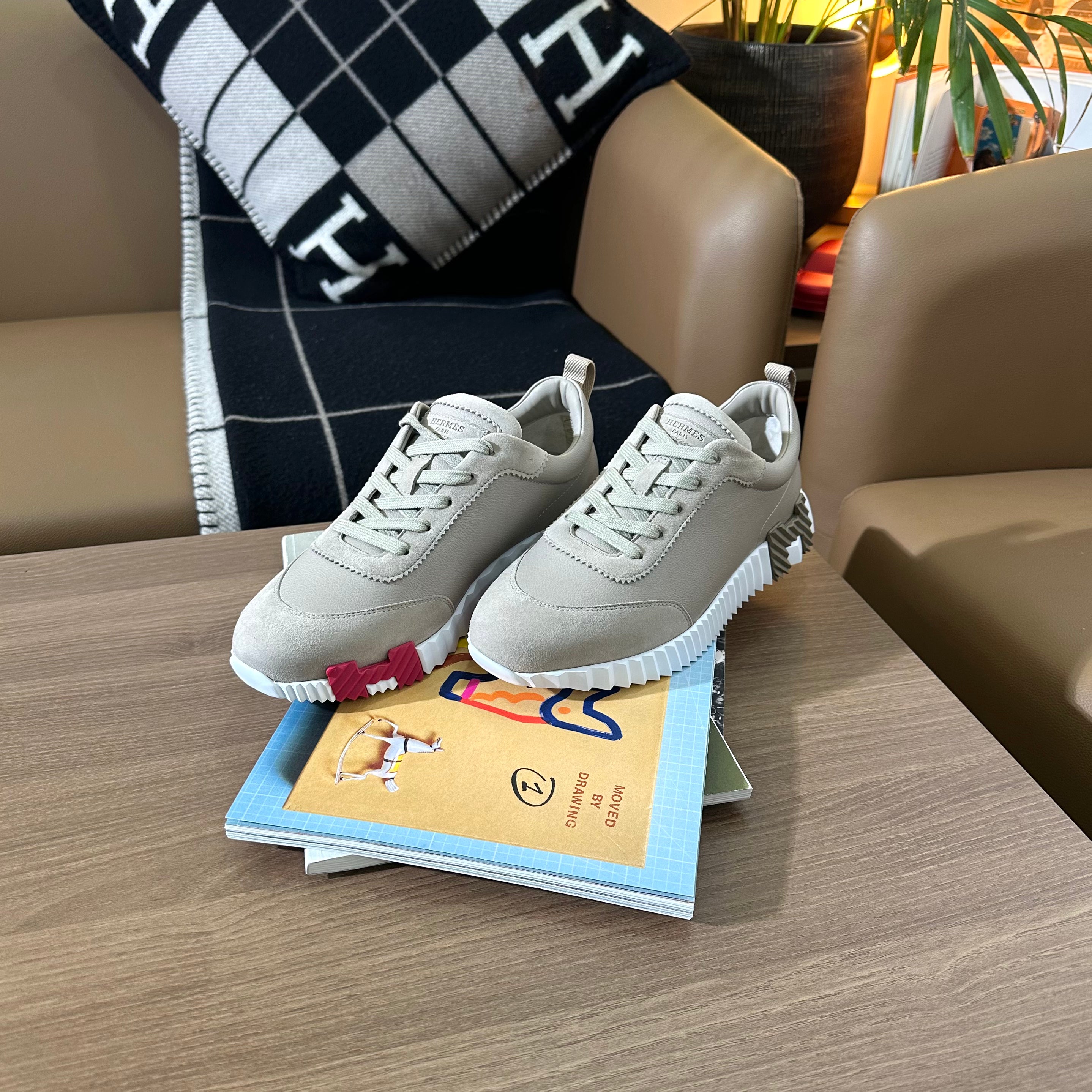 HERMES WOMEN BOUNCING