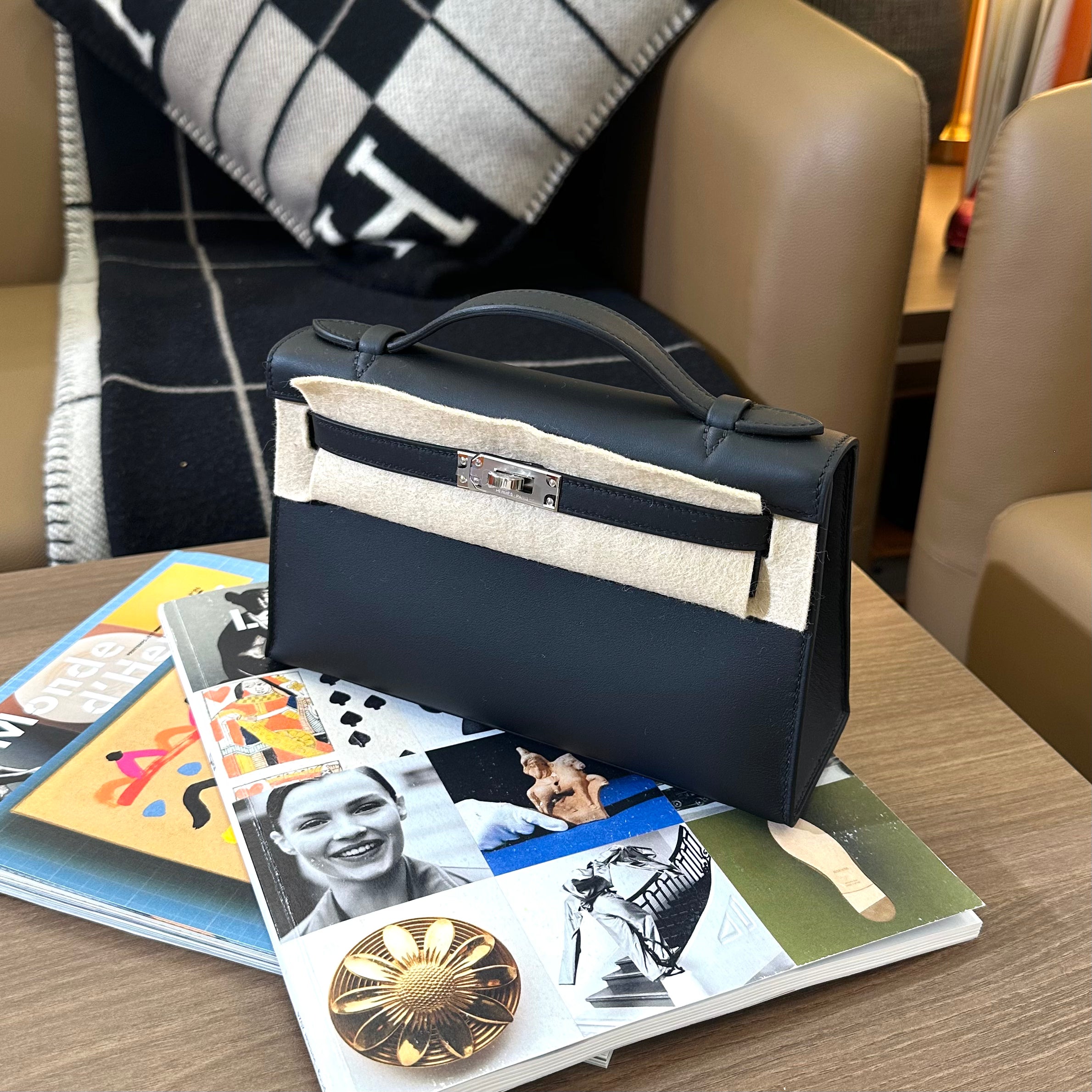 HERMES KELLY POCHETTE BLACK PHW