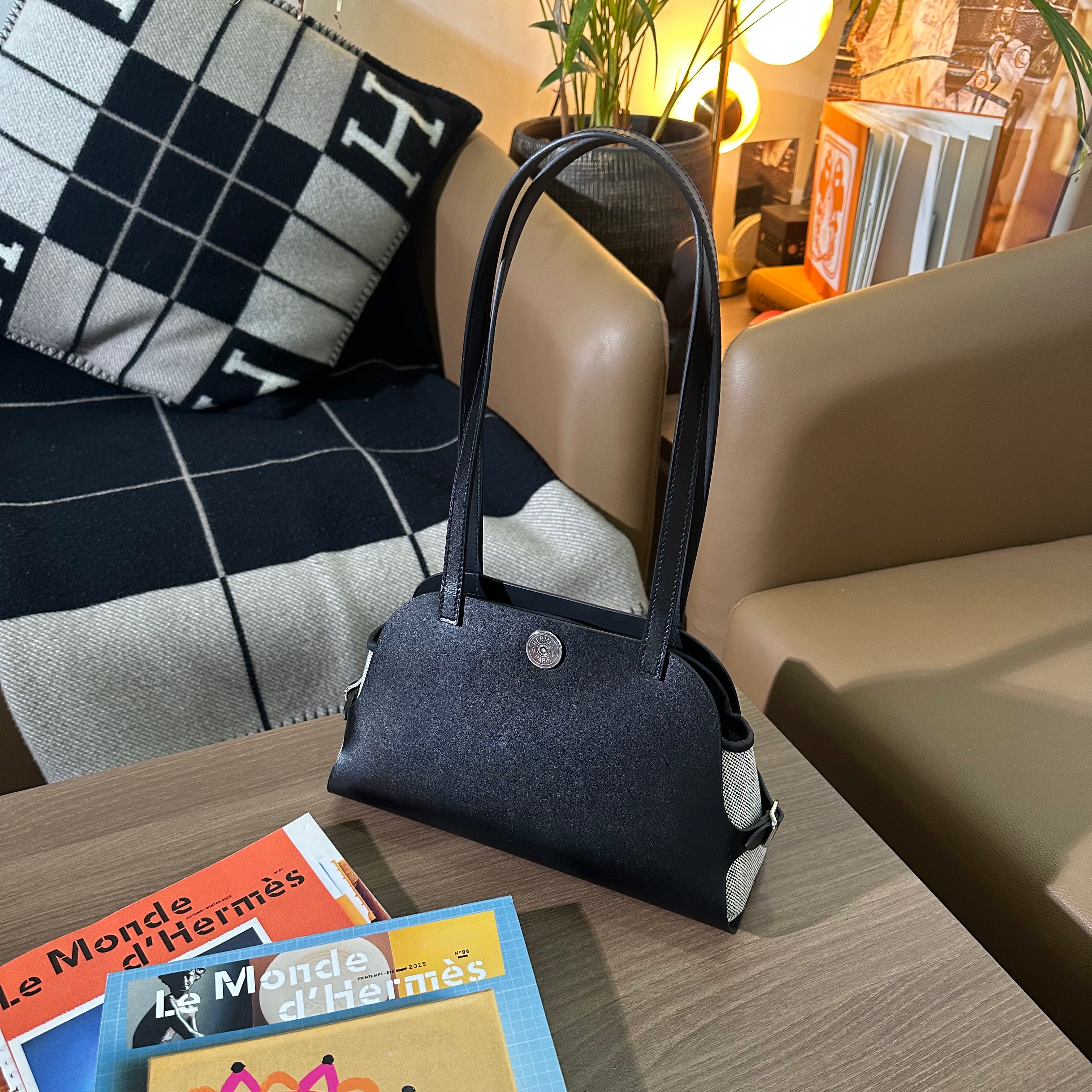 HERMES TABLIER BLACK BAG